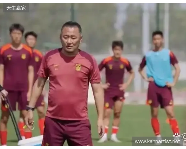 苗原谈中足联升降级附加赛：生死之战中甲球队不能用外援，挺离谱