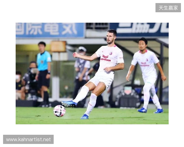 官方:37岁陈柏良加盟定南赣联,身披17号球衣 官方:37岁陈柏良加盟定南赣联,身披17号球衣